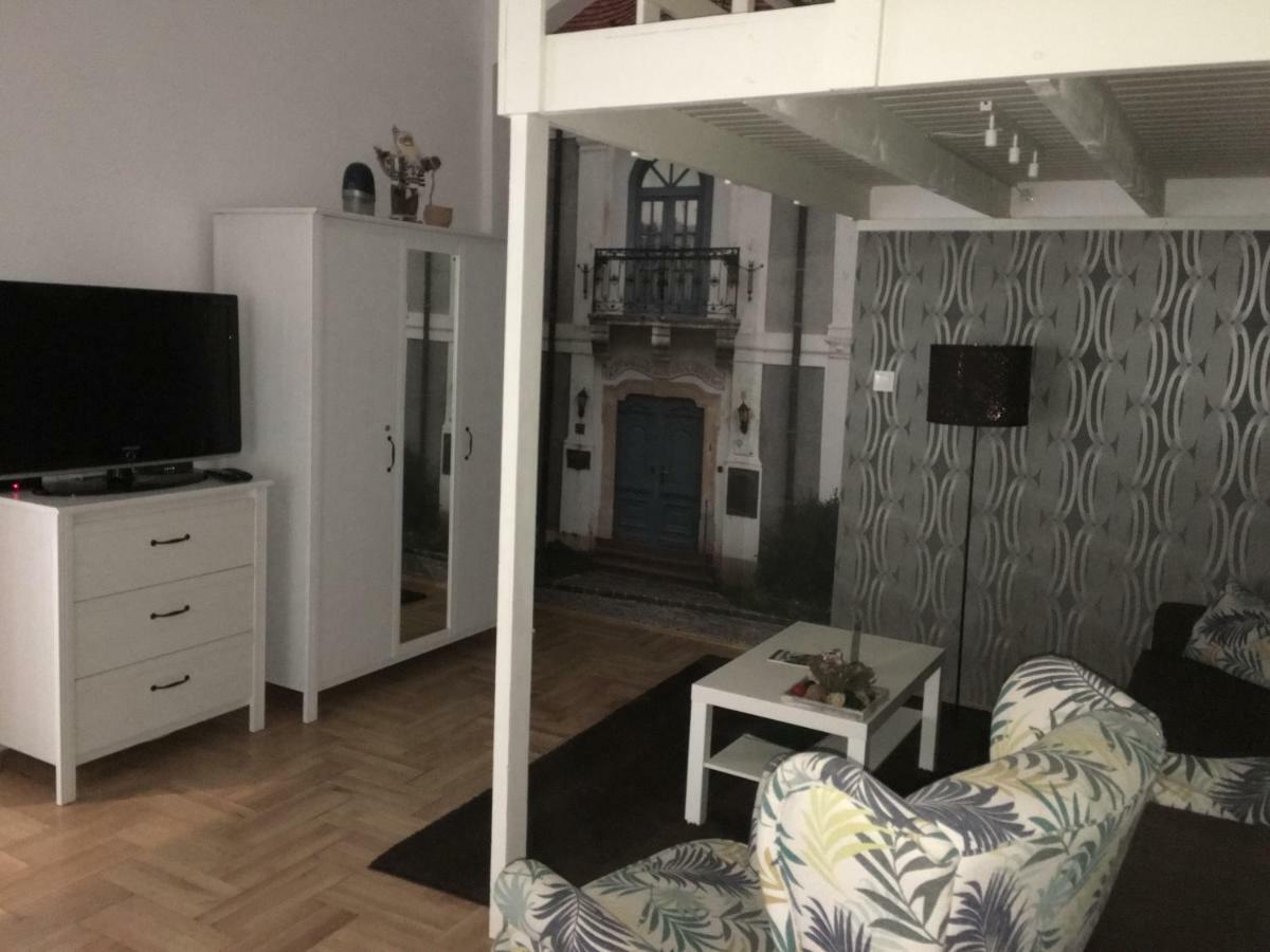 Lovag Budapeszt